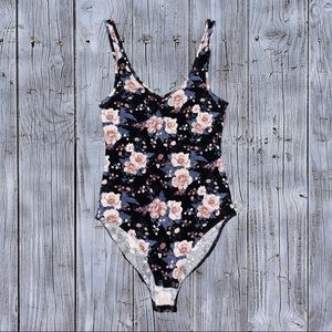 🔴 American Eagle Outfitters Floral Tank Body Suit